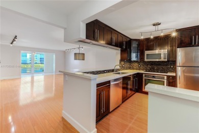 Lake Condo For Sale in Dania, Florida