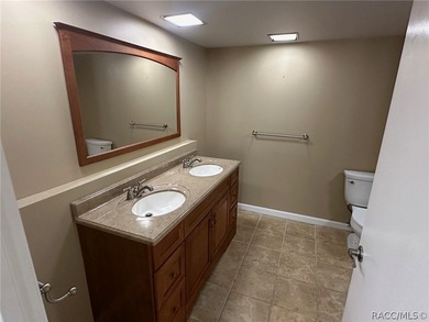 PRICED TO SELL!!!! EXCELLENT END UNIT CONDO ON SECOND FLOOR! HAS - photo 10