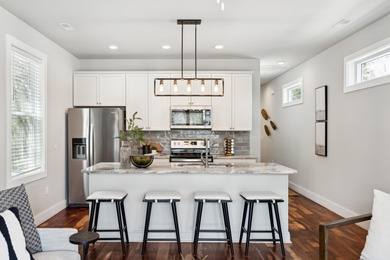 Built in 2018 and ideally located between downtown Charleston - photo 16