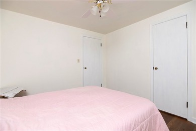 AWESOME HOME FOR SALE! Turnkey Raised Ranch with In-Law Suite - photo 23
