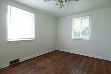 AWESOME HOME FOR SALE! Turnkey Raised Ranch with In-Law Suite - photo 29