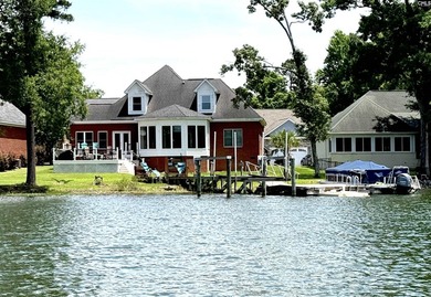 Lake Murray Living at Its Finest! Welcome to 83 Beaufort Shores - photo 1