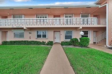 (private lake, pond, creek) Condo For Sale in Delray Beach Florida