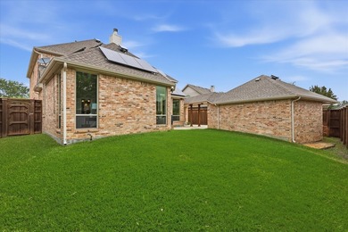 This stunning Castle Hills home is a dream for tech enthusiasts - photo 38