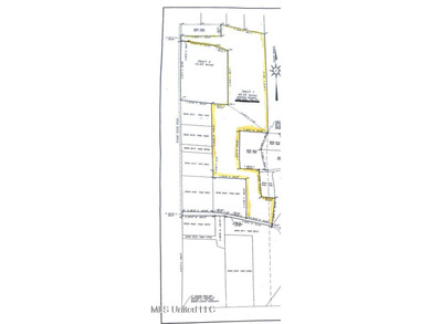 Discover a rare opportunity with this prime 40-acre parcel - photo 2