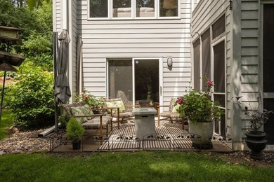 This is the one you've been waiting for. Stunning End-Unit - photo 27