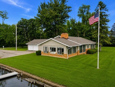 Portage Lake - Livingston County Home For Sale in Pinckney Michigan