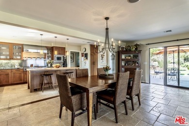 This Malibu Mid Century Ranch home sits on a gorgeous, nearly - photo 9