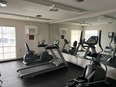 Welcome to Your Turn-Key Florida Oasis! Step into luxury and - photo 31