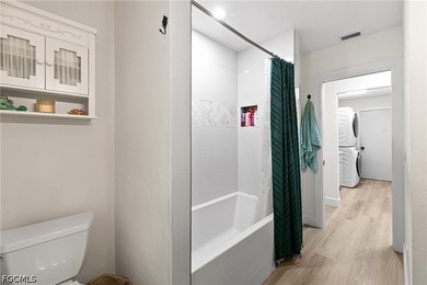 BACK ON THE MARKET- Previous buyer was unable to move forward - photo 34