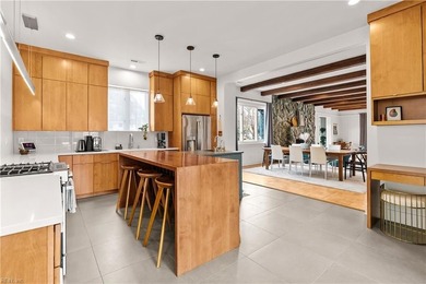 102 Holly Crescent is a comprehensively reimagined North End - photo 9