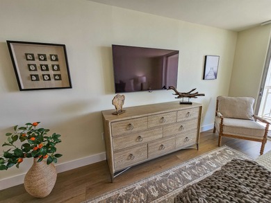 ***BE SURE TO WATCH THE VIRTUAL WALK-THRU VIDEO INCLUDED WITH