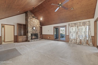 Welcome to 291 Jule Ingram Rd NE on beautiful Lake Sinclair - photo 19