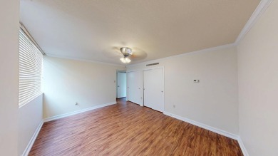 Beautiful Condo with Exceptional Amenities - Prime Location! - photo 21