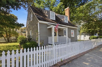 Own a piece of New Bern history with this charming 2-bedroom, 1 - photo 28