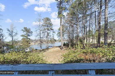 Welcome to 291 Jule Ingram Rd NE on beautiful Lake Sinclair - photo 42