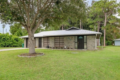 Welcome to this charming and well-maintained CBS ranch home - photo 1