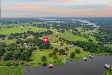 Perfect for either a weekend retreat or full time residency - photo 4