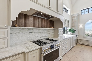 Welcome to 3500 Fairway Drive, this one of a kind Carmen Custom - photo 13