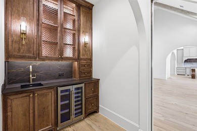 Welcome to 3500 Fairway Drive, this one of a kind Carmen Custom - photo 19