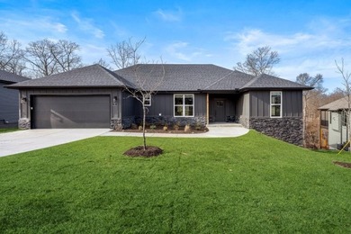 Lake Loch Lomond Home For Sale in Bella Vista Arkansas