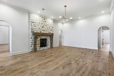Welcome to 3500 Fairway Drive, this one of a kind Carmen Custom - photo 21