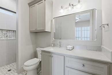 Welcome to 3500 Fairway Drive, this one of a kind Carmen Custom - photo 32