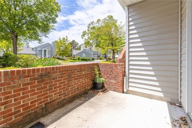 Charming first-floor condo in the sought-after Cypress Pointe - photo 33