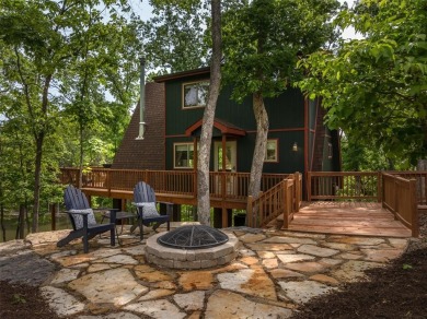 Lake Home For Sale in Innsbrook, Missouri
