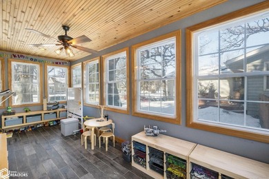 NESTLED WITHIN A PICTURESQUE, TREE LINED SETTING NEAR CLEAR LAKE - photo 8