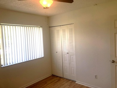 Great location, has new metal roof, new appliances, countertops - photo 14