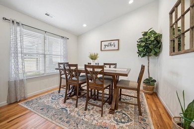 Welcome Home to the sought after D1 neighborhood of Old Mill - photo 8
