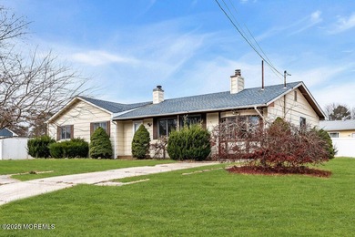 Pine Lake Home For Sale in Toms River New Jersey