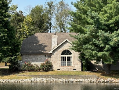 Lake Condo Sale Pending in Evansville, Indiana