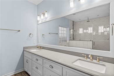 You are looking at a Stunner! This custom home with 4 beds and 2 - photo 11