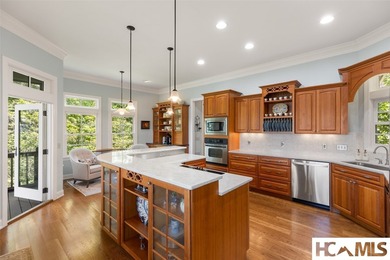 Offered for the first time, this exceptional mountain residence - photo 11