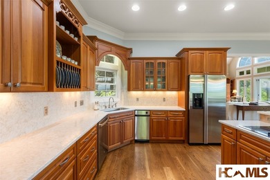 Offered for the first time, this exceptional mountain residence - photo 12
