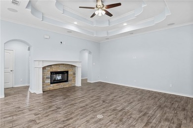 You are looking at a Stunner! This custom home with 4 beds and 2 - photo 16