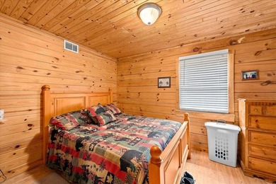Welcome to your private lakeside retreat! Nestled on over 9 - photo 17