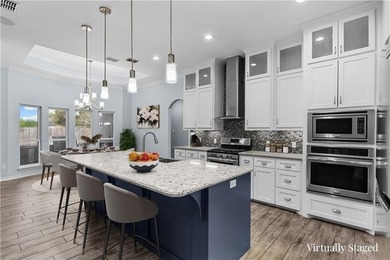 You are looking at a Stunner! This custom home with 4 beds and 2 - photo 18