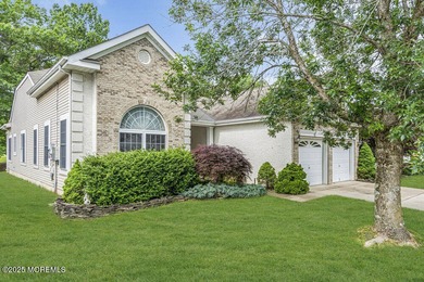 (private lake, pond, coastal) Home For Sale in Jackson New Jersey