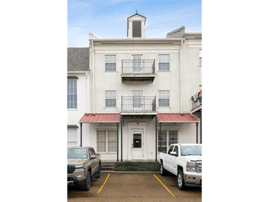 Lake Condo For Sale in Mandeville, Louisiana