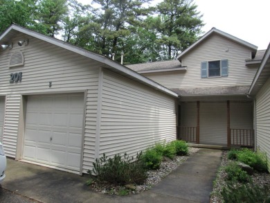 Houghton Lake Condo Sale Pending in Prudenville Michigan