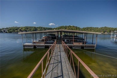 Start your mornings with coffee on the deck, the water calm, the - photo 25