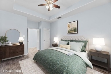 You are looking at a Stunner! This custom home with 4 beds and 2 - photo 32