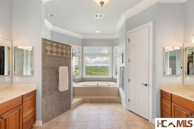 Offered for the first time, this exceptional mountain residence - photo 32
