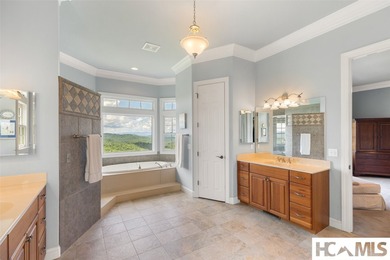 Offered for the first time, this exceptional mountain residence - photo 33
