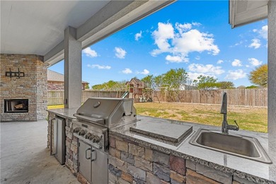 You are looking at a Stunner! This custom home with 4 beds and 2 - photo 38