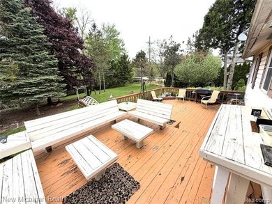 This spacious ranch offers a rare opportunity to enjoy lake - photo 8