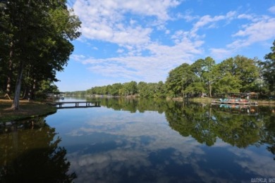 FULLY FURNISHED 1,968+/- SF 3 Bedroom, 2 Bath Home on Lake - photo 4